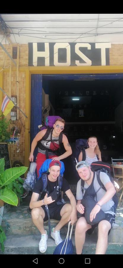 Banphe​ Hostel Εξωτερικό φωτογραφία