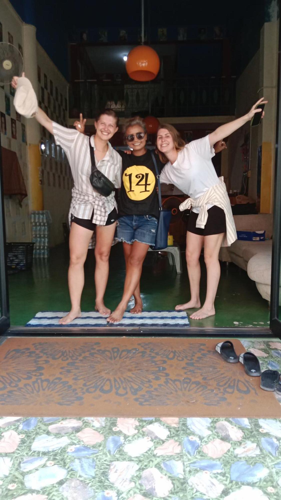 Banphe​ Hostel Εξωτερικό φωτογραφία
